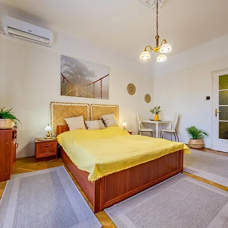 Apartment Balzac